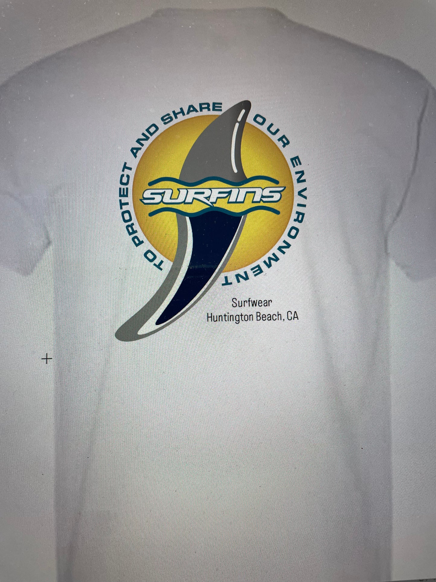 SURFINS surfwear WHITE UNISeX Short Sleeve T-Shirt